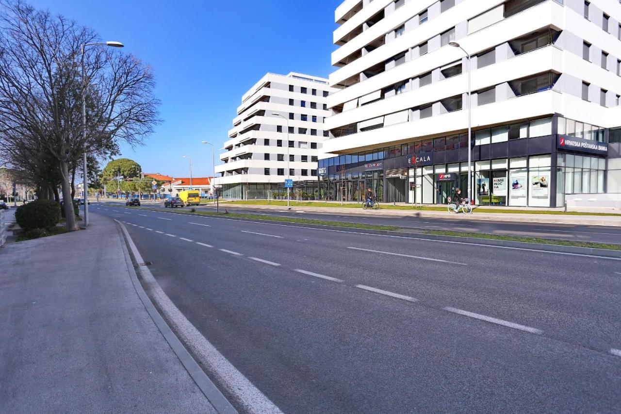 Apartments Luna With Free Parking Задар Екстериор снимка